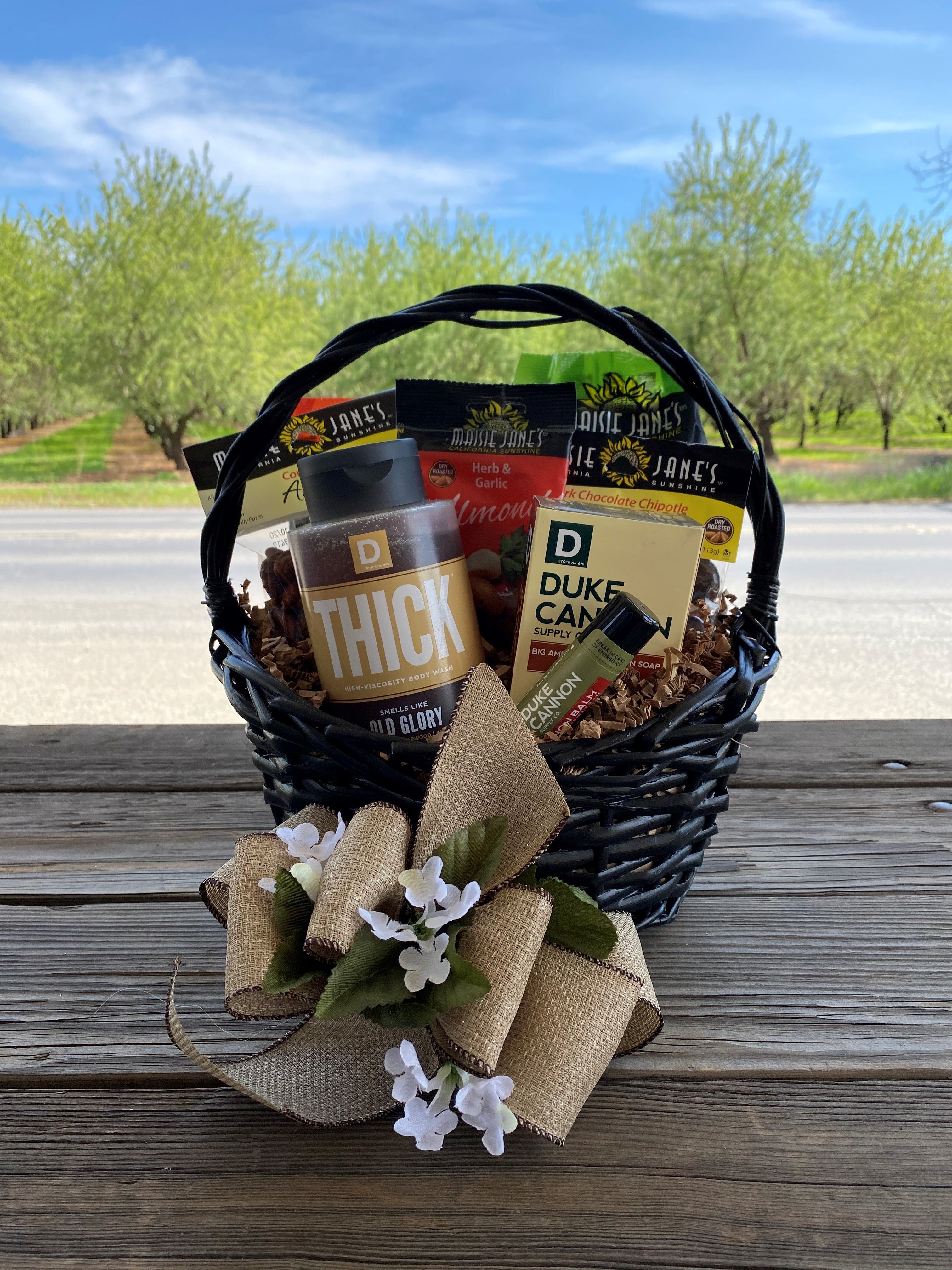 Gentleman's Basket