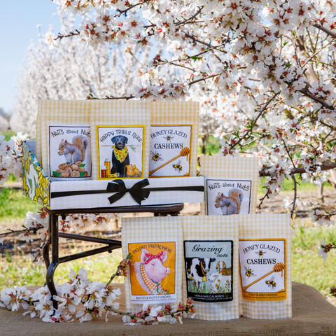 Snack & Gift Nuts/Critter Collection-18 Pk variety
